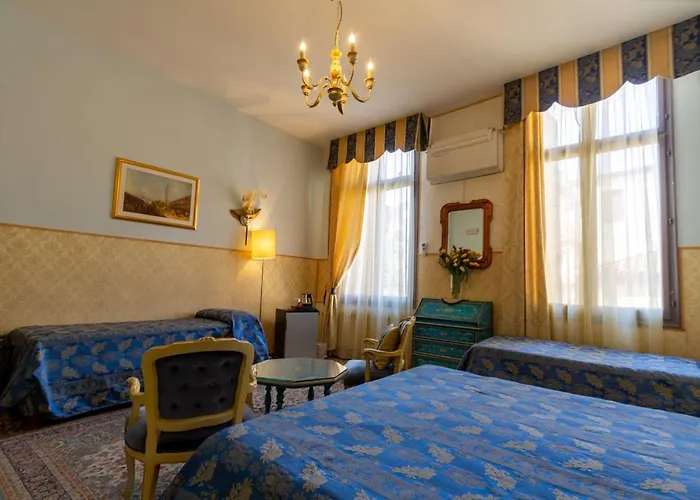 Art Dreams Bed and Breakfast 3*