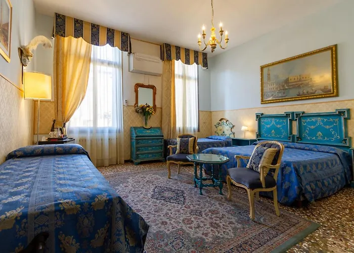 Art Dreams Bed and Breakfast 3*